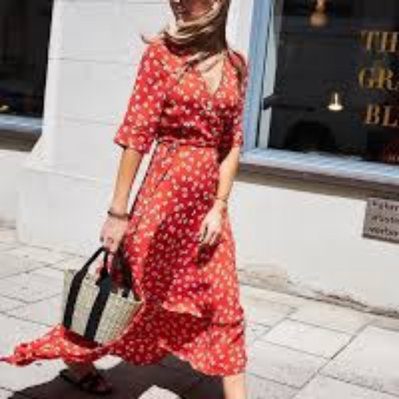 Ganni | Big Apple Dress size 6 / 38 - Picture 3 of 14